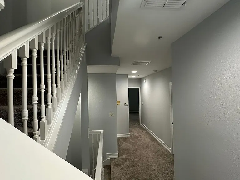 3720 Messina Dr — Photo 49