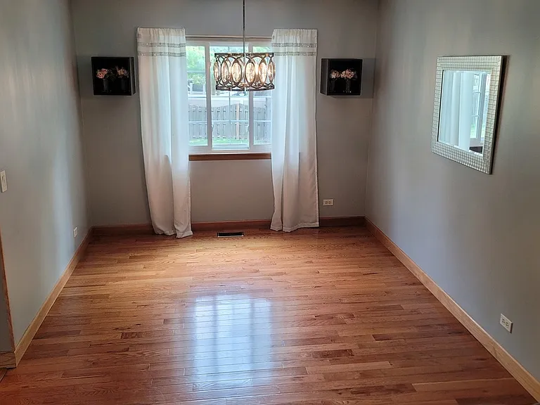 3885 Thornberry Way — Photo 4