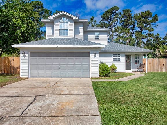 3rd image of 2317 Prytania Cir