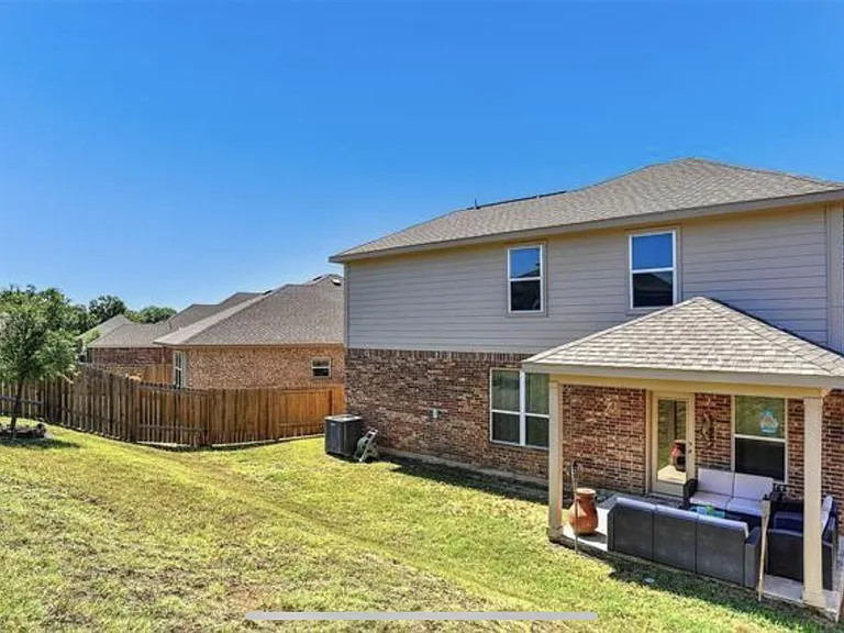 2122 Sable Wood Dr — Photo 22