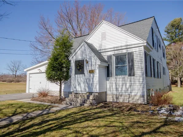 332 Butterfield Ave, Watertown, NY 13601