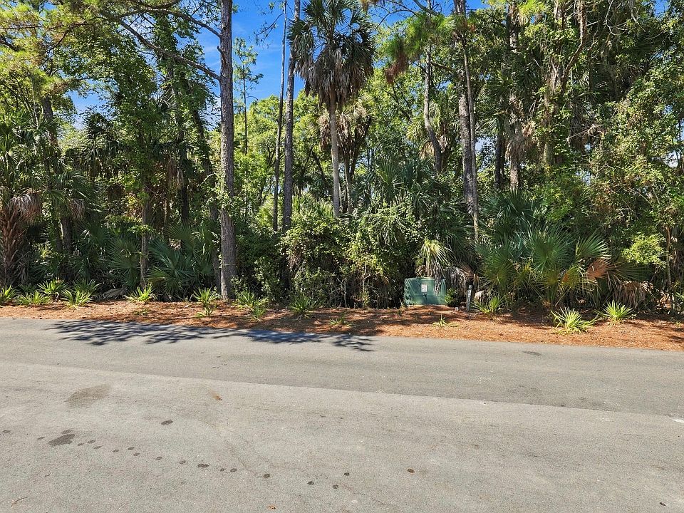 1st image of 320 Moon Tide Ln