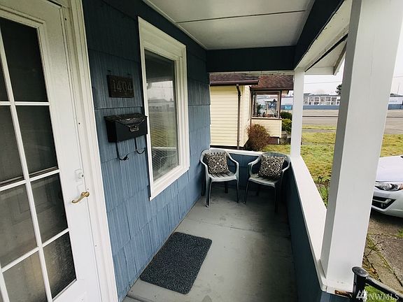 3rd image of 1404 Bay Ave