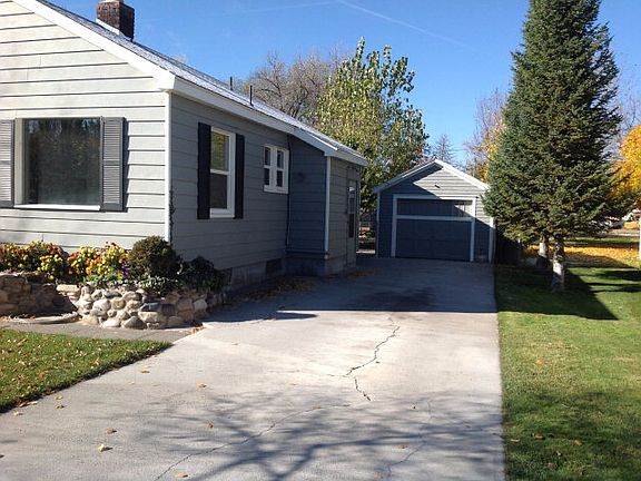 3rd image of 382 S Park Ave