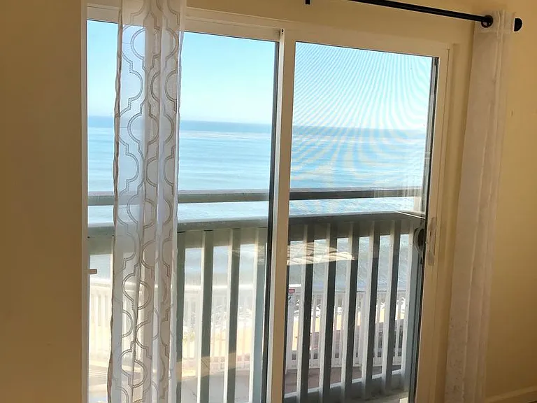 6653 Del Playa Dr — Photo 29