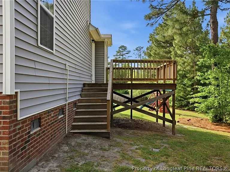 142 Bluebonnet Oak Ct — Photo 21