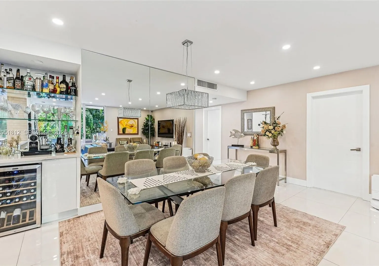 121 Crandon Blvd — Photo 3