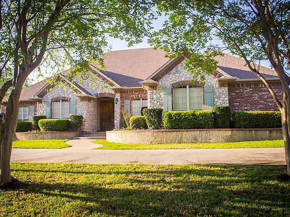 4th image of 903 Dove Creek Dr
