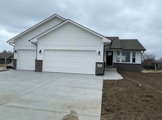 461 N Stellar Ct, Rose Hill, KS 67133