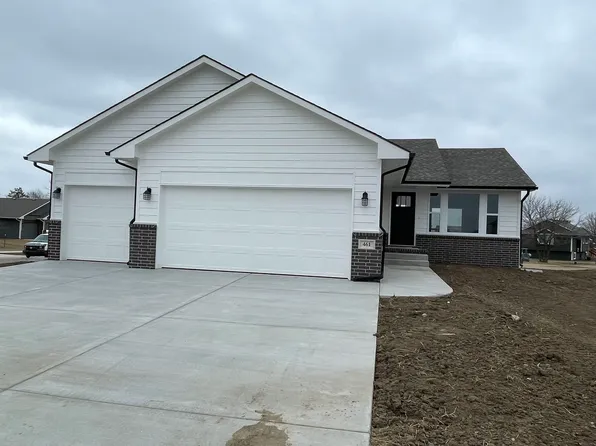 461 N Stellar Ct, Rose Hill, KS 67133