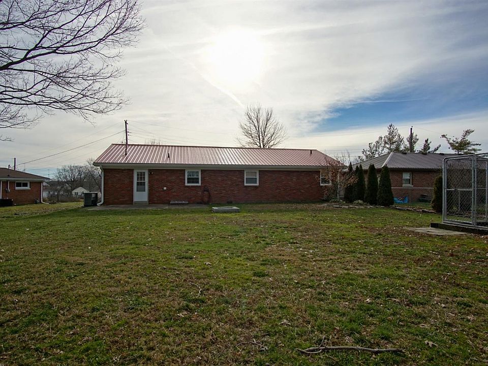 2nd image of 110 Herron Dr
