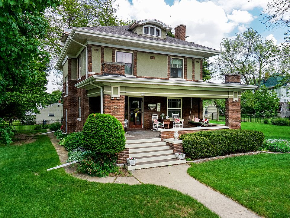 209 N West St, Danvers, IL 61732 Zillow