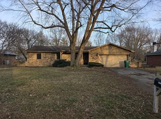 277 Hillendale Dr, Greenwood, IN 46142