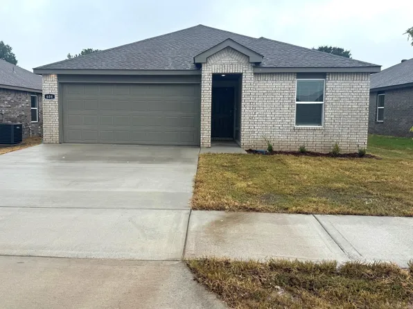 608 Chakka Loop, North Little Rock, AR 72117