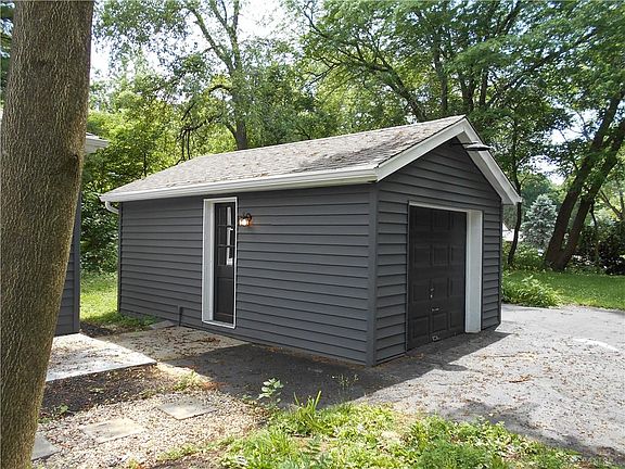 2nd image of 5019 Far Hills Ave