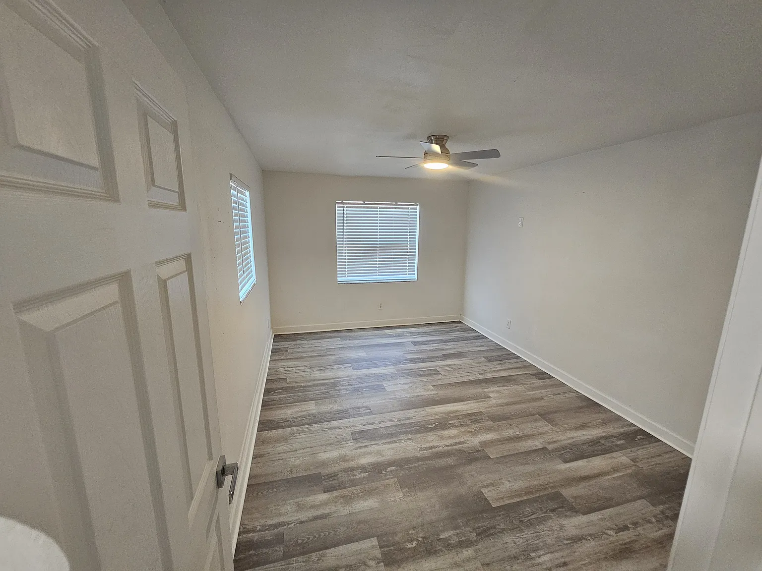 3 bed, 1236 sqft, $3,600 — Photo 4