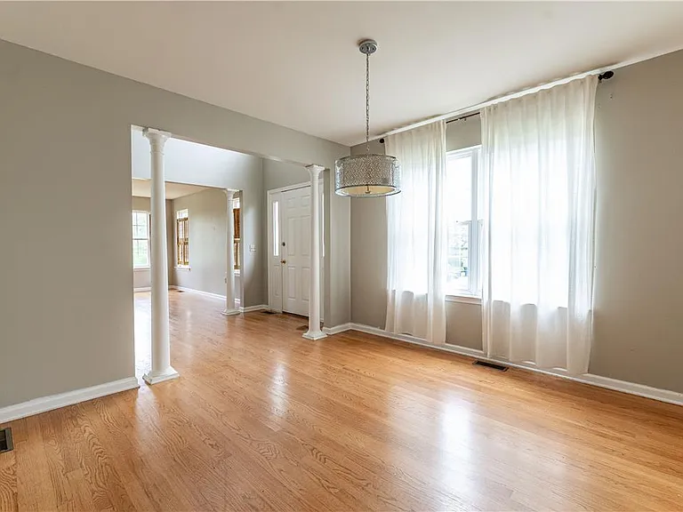 269 Park Ridge Dr — Photo 6