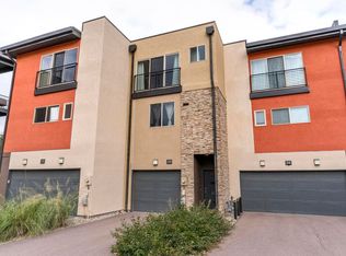 38 Cheyenne Blvd, Colorado Springs, CO 80905