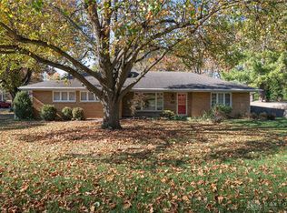 4285 Upham Rd, Dayton, OH 45429