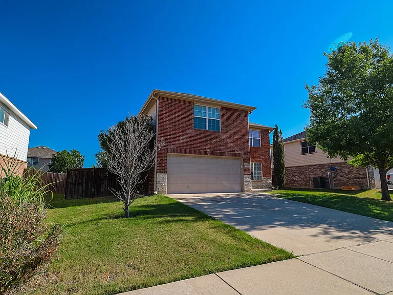 1645 Dream Catcher Way — Photo 2