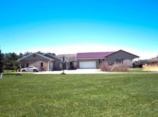 57061/57063 County Road 35, Middlebury, IN 46540