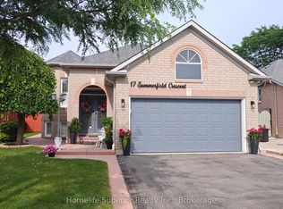 17 Summerfield Cres, Brampton, ON L6X4K4