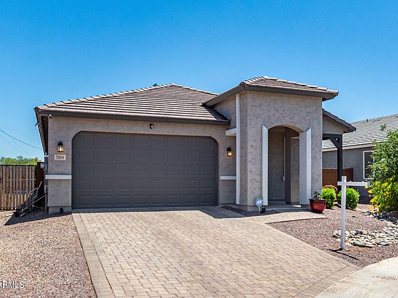 5th image of 7919 S 33RD Drive