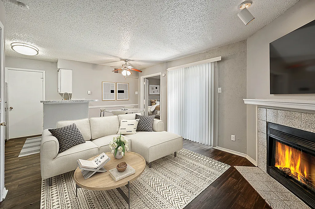 Westmoor Apartment Homes — Photo 4