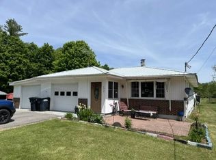 772 River Rd, Edwards, NY 13635