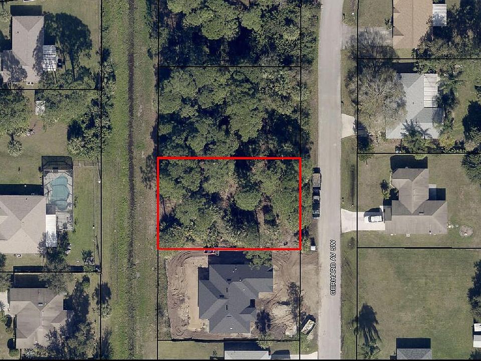 1st image of 690 Gerhard Ave SW