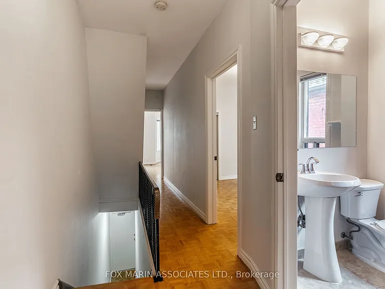 176 Macdonell Ave #UPPER — Photo 16