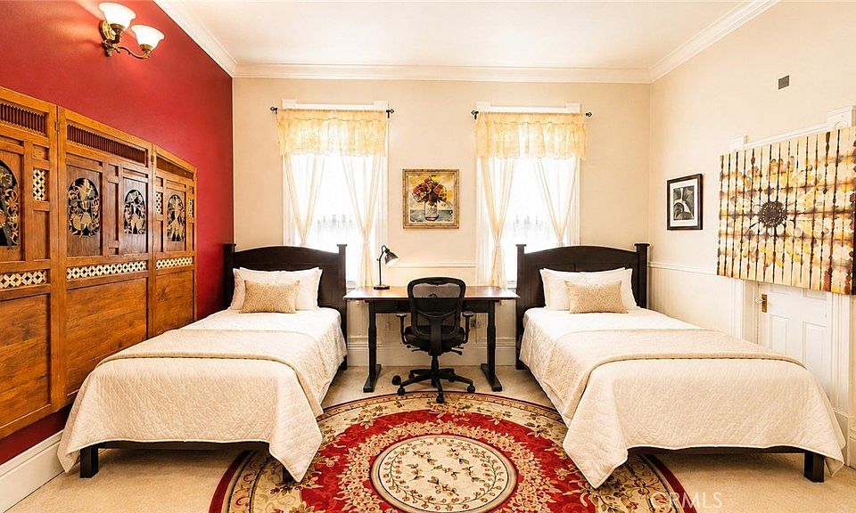 1st image of 225 N Lima St #102