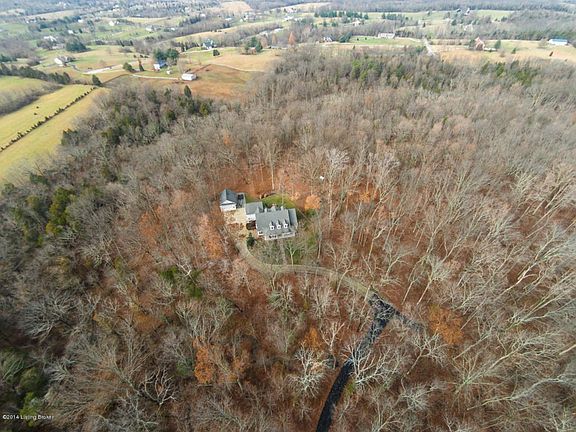 4200 Grand Ct., Crestwood in Grand Dell