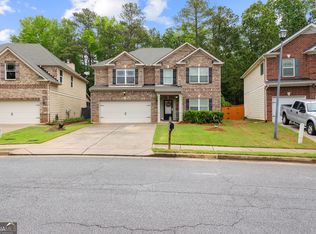 12 Seville Ct, Newnan, GA 30263