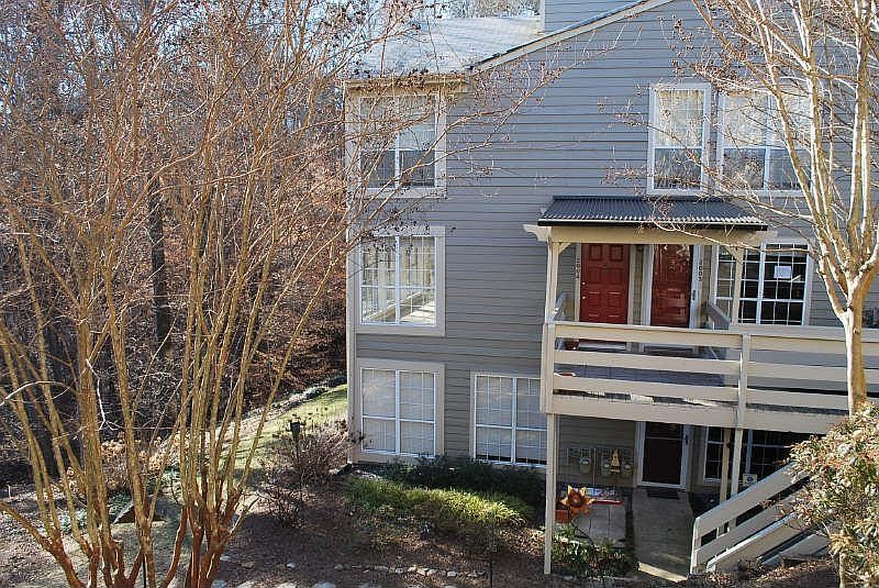 1st image of 2003 Riverview Dr SE