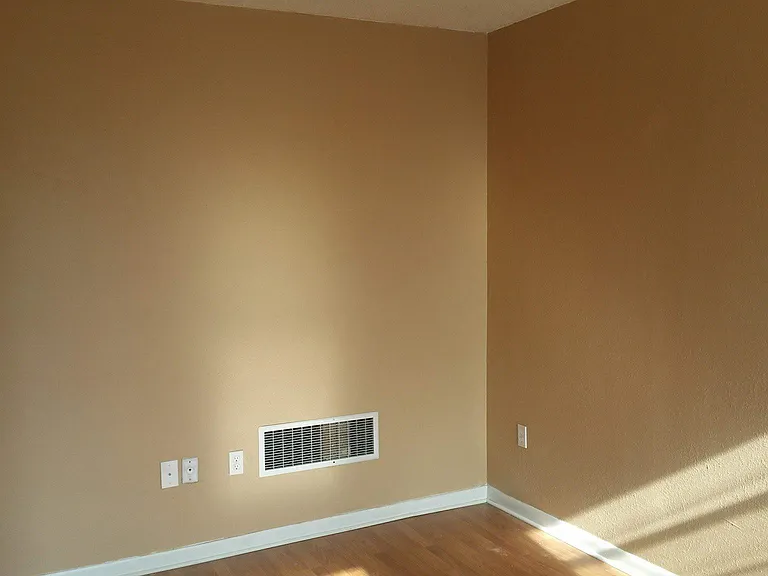 36 Pine St #2R — Photo 10
