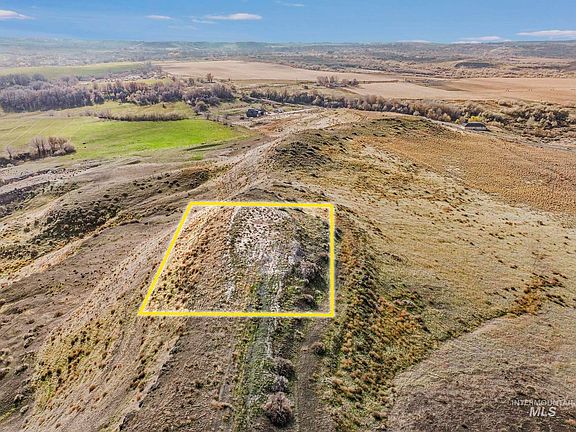 2nd image of 4504 Snake River Mesa Rd
