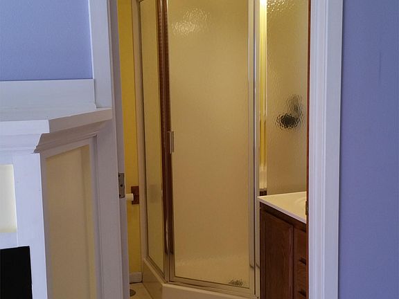 3rd image of 315 Adams Ave