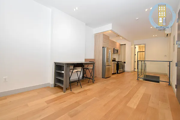 Rented by Brooklyn Rentals NYC | media 10