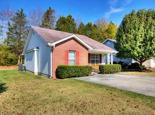 909 Middlebrook Ct, Sevierville, TN 37862