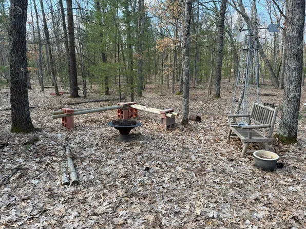 7363 E Riverside Dr, Manistee, MI 49660