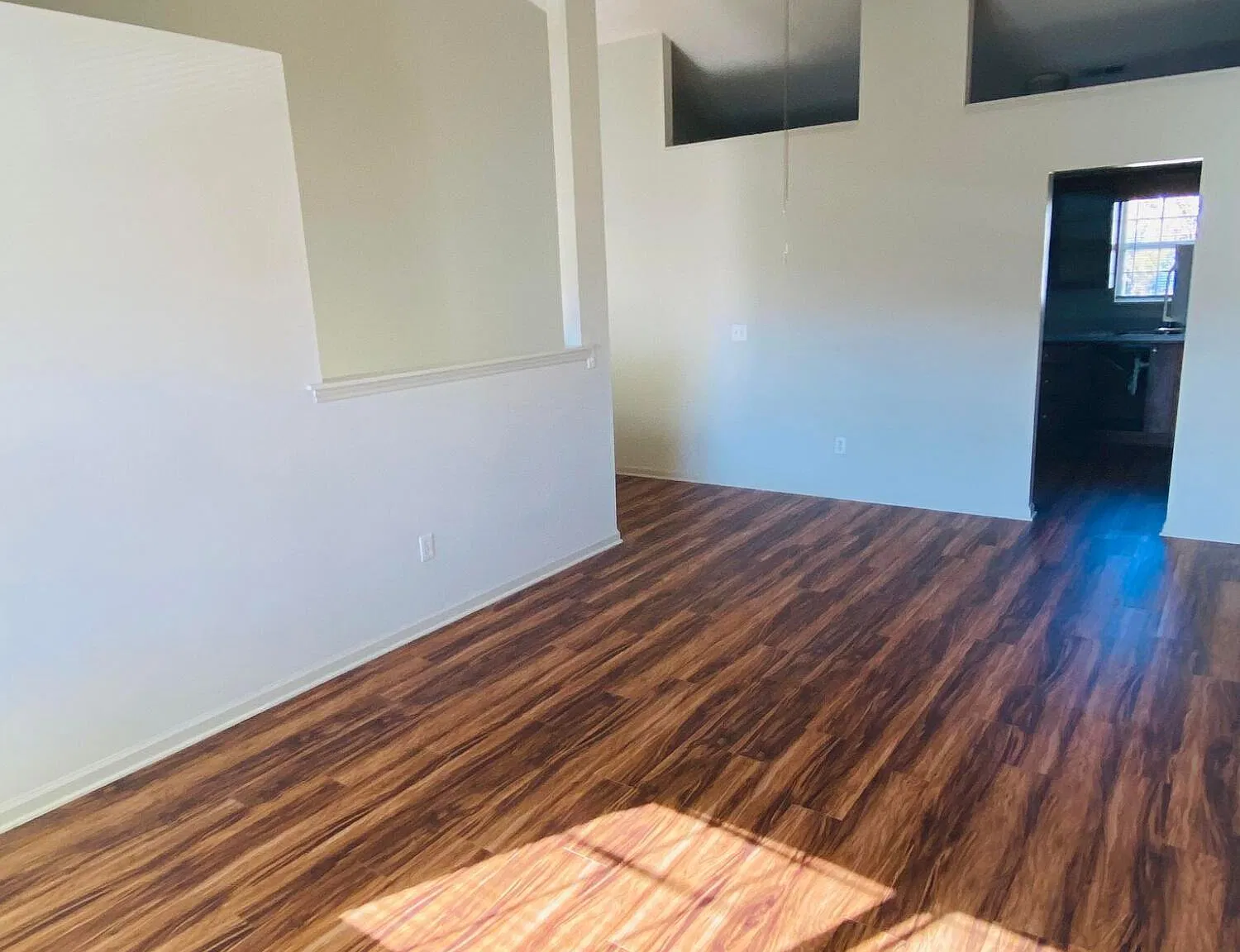 2 bed, 2.0 bath, 945 sqft, $995 — Photo 3