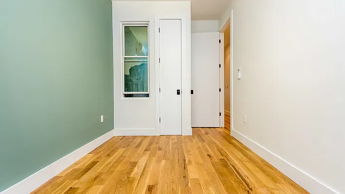 Rented by Nooklyn NYC LLC | media 39