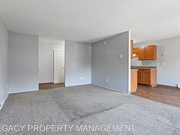 5th image of 17025 SE Powell Blvd #17115