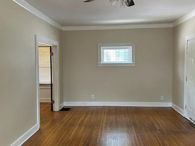 2352 W Madison St — Photo 3