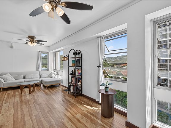 3rd image of 1616 Liholiho St APT 1003