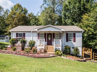 9 Candlestick Dr, Thomasville, NC 27360
