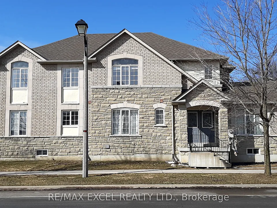 131 Cynthia Jean St