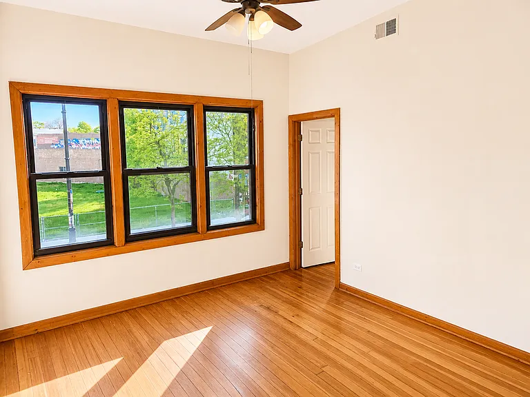 2825 N Milwaukee Ave #1 — Photo 3
