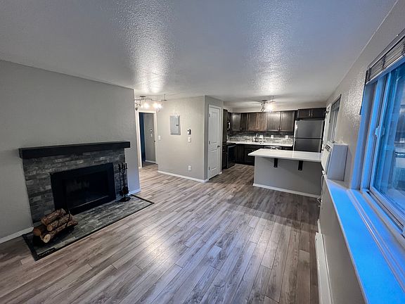 3rd image of 925 Columbia Rd APT 214